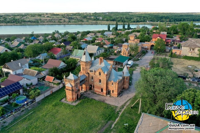 садиба попова василівка екскурсія замок глобус україни подорож із запоріжжя